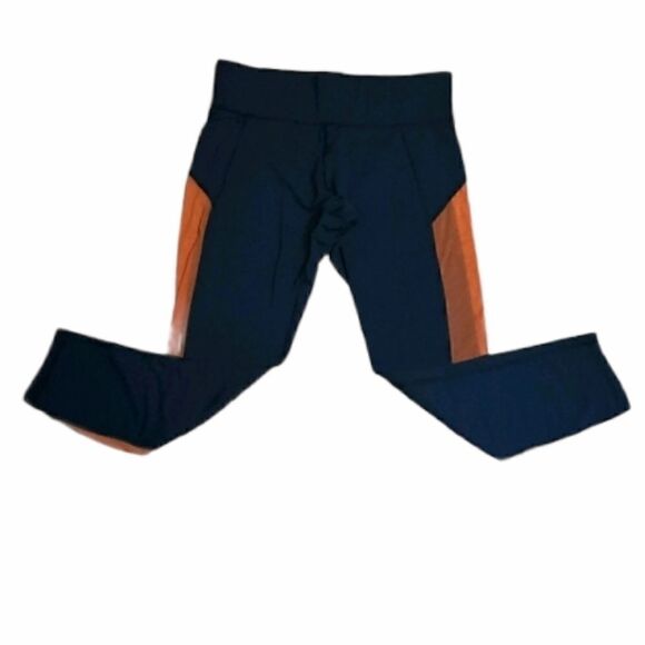 MICHI STARDUST BLACK CROPPED LEGGINGS - Picture 2 of 8